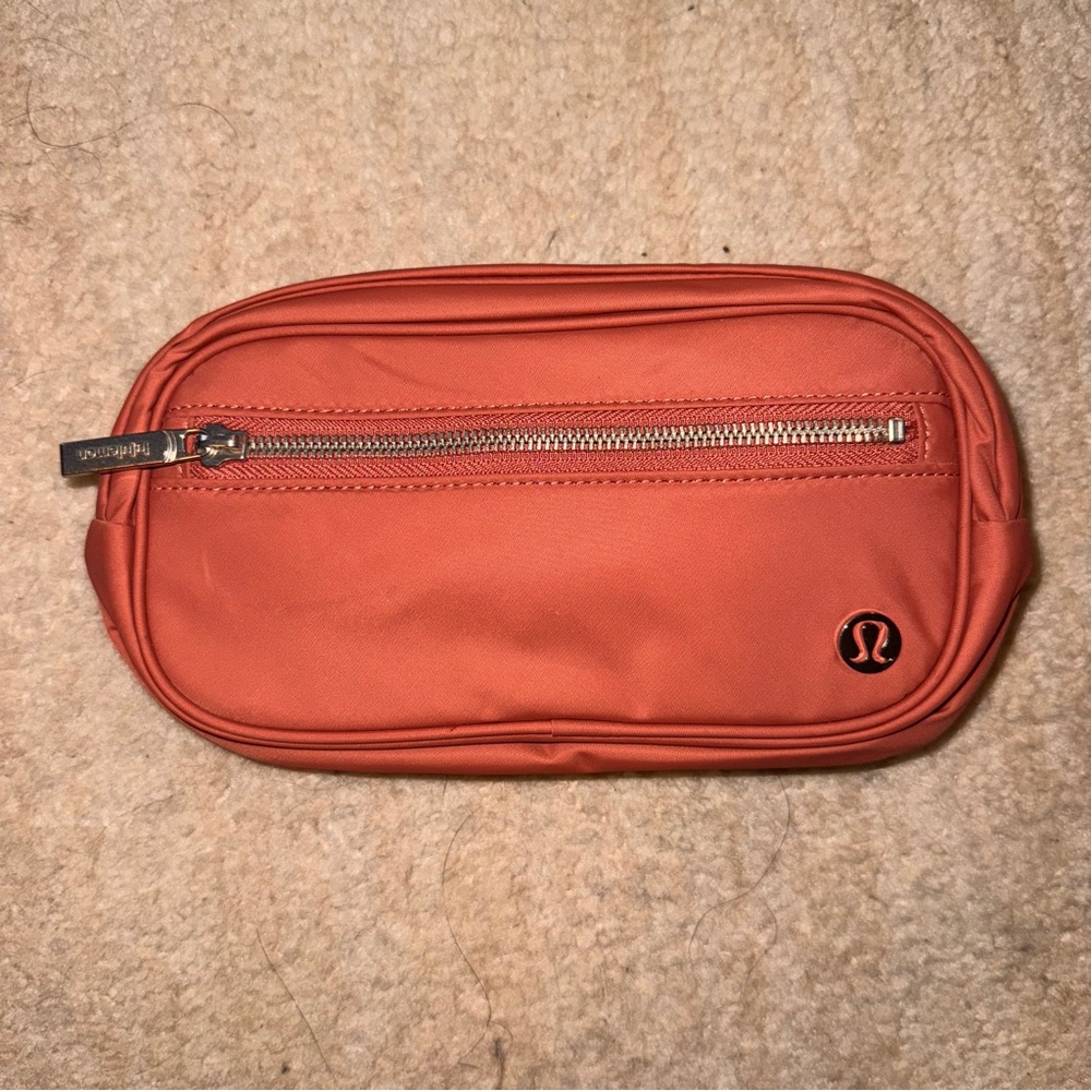 NWT Lululemon Belt Bag